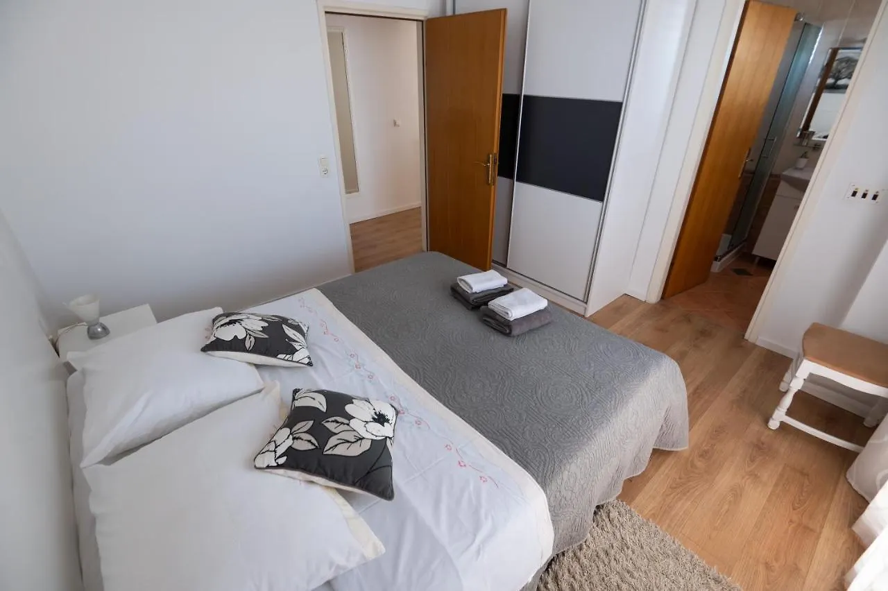 Apartments Onorina Zadar 0*,  Croatia