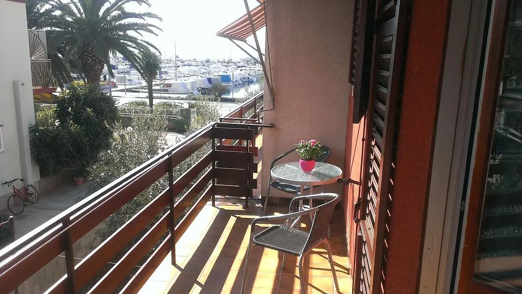 Apartments Onorina Zadar 0*,  Croatia